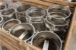 金屬高速高質(zhì)量激光批量切割，無毛刺