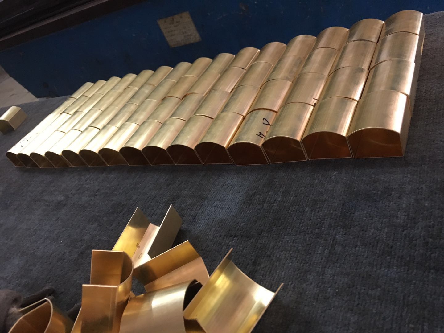 激光切割加工必須注意的事項(xiàng) 激光切割加工必須注意的事項(xiàng)