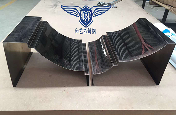 不銹鋼弧形造型折彎加工 不銹鋼弧形造型折彎加工