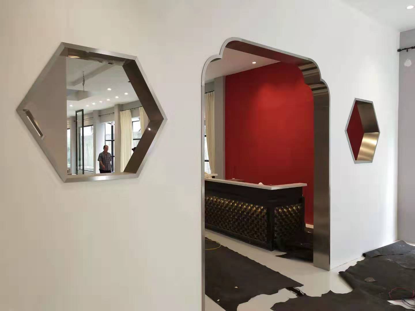 翰林才子:不銹鋼門框包邊 翰林才子:不銹鋼門框包邊